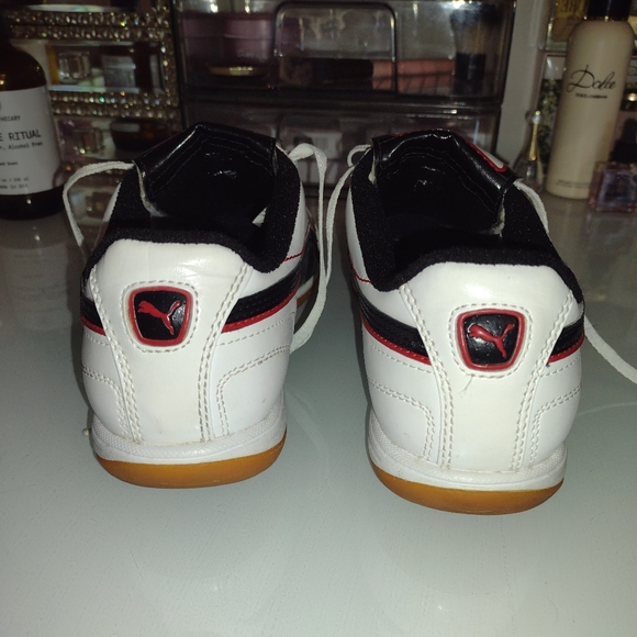 Puma "Esito" White & Black Shoes - Picture 5 of 10